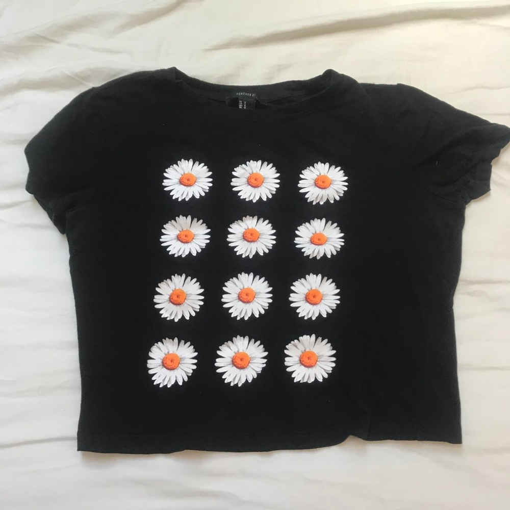 Forever 21 Black Daisy Print Crop Top Size Medium